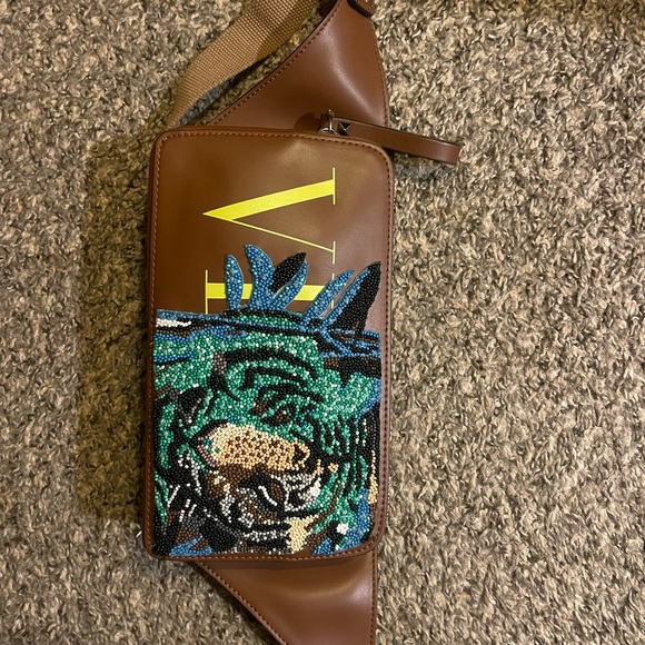 Valentino Garavani unisex bag new - Picture 5 of 13